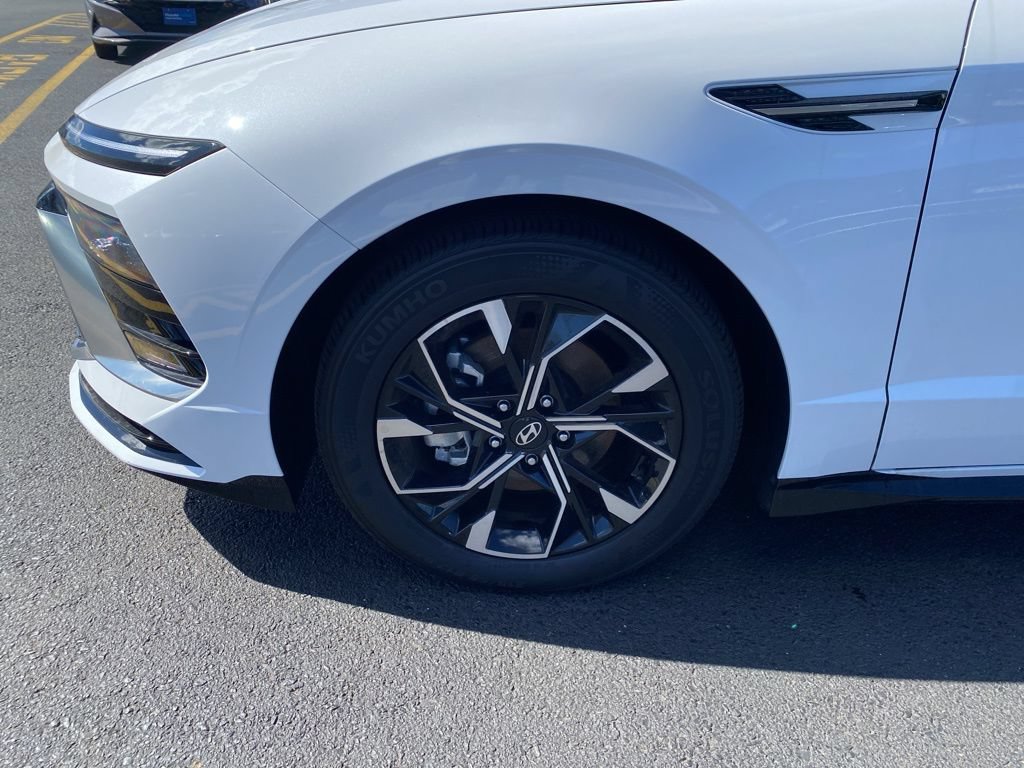 New 2025 Hyundai Sonata SEL AWD/4WD image 9