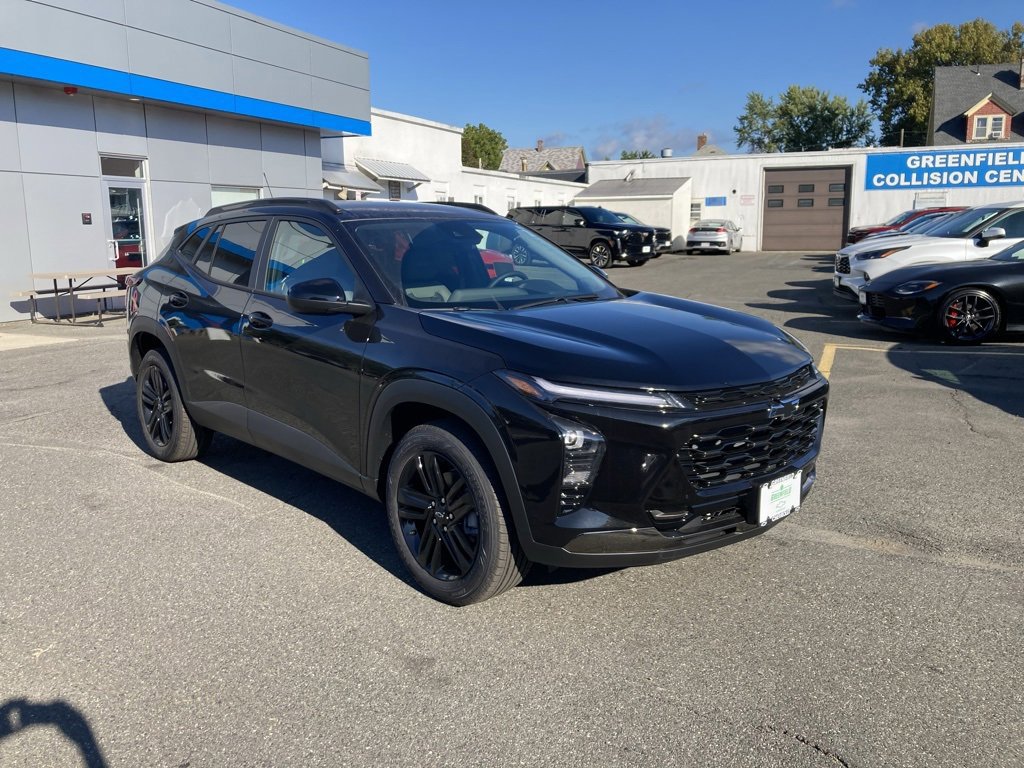 New 2026 Chevrolet Trax ACTIV w/ Driver Confidence Package image 1