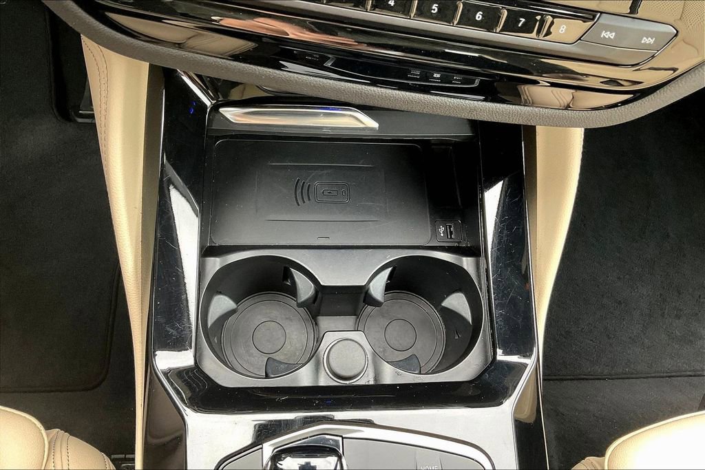 Used 2025 BMW X4 xDrive30i w/ Premium Package image 16