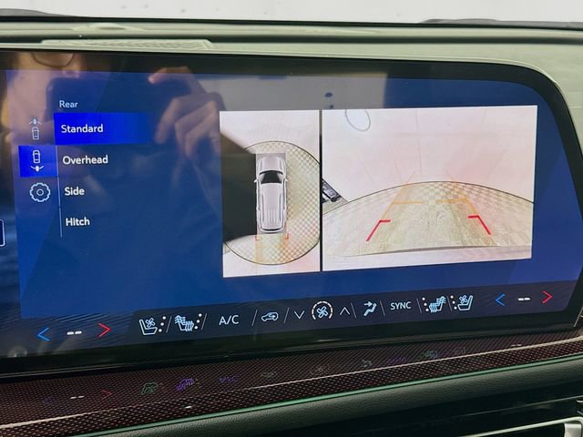 New 2026 Chevrolet Traverse RS image 16