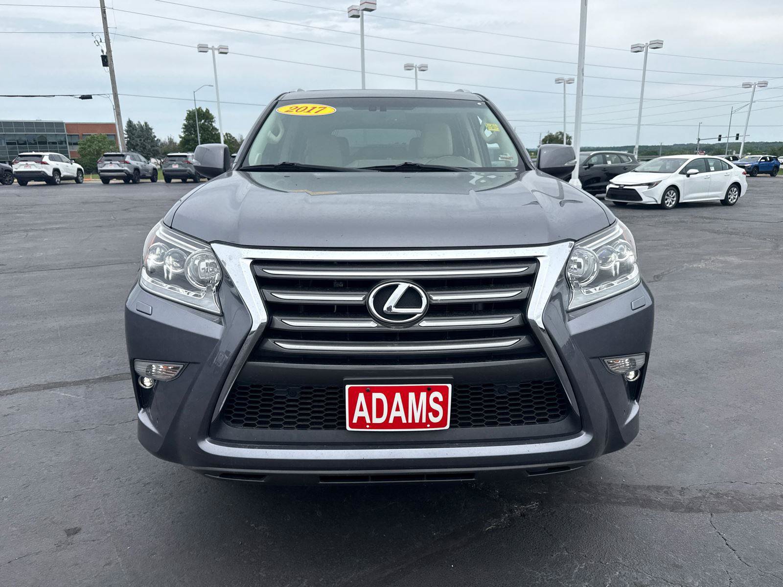 Used 2017 Lexus GX 460 Luxury w/ Preferred Accessory Package AWD/4WD video 3