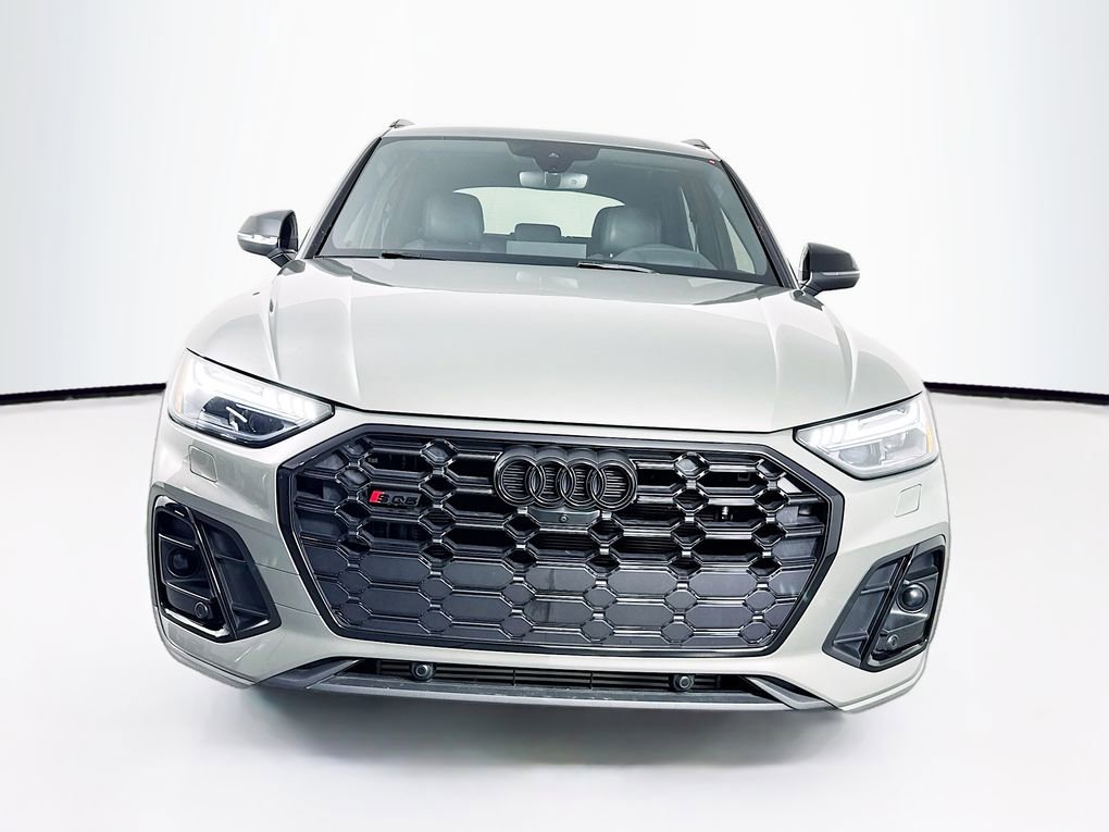 Used 2024 Audi SQ5 Prestige image 2