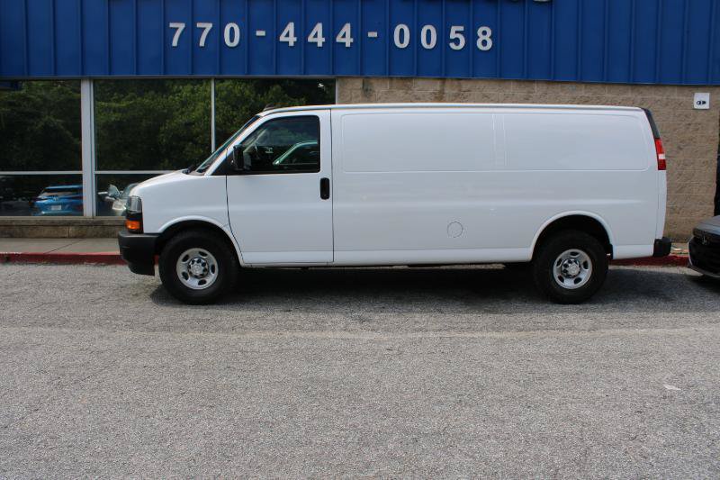 Used 2021 Chevrolet Express 2500 Extended w/ Driver Convenience Package RWD image 8