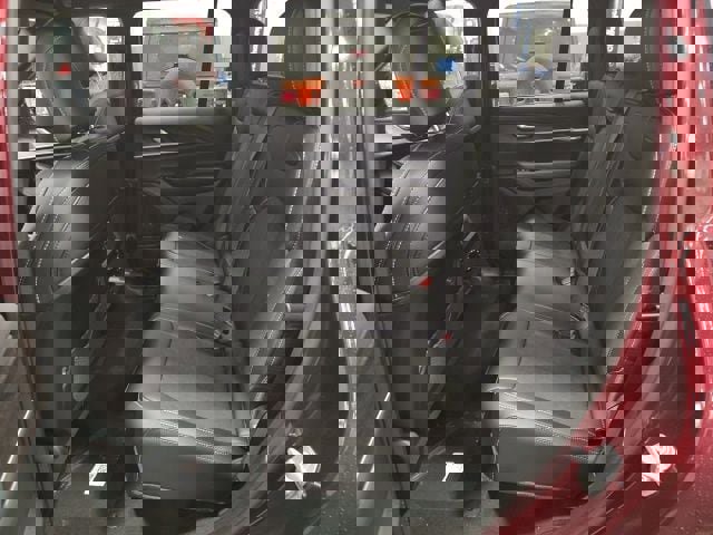 New 2026 Jeep Grand Cherokee Laredo image 15