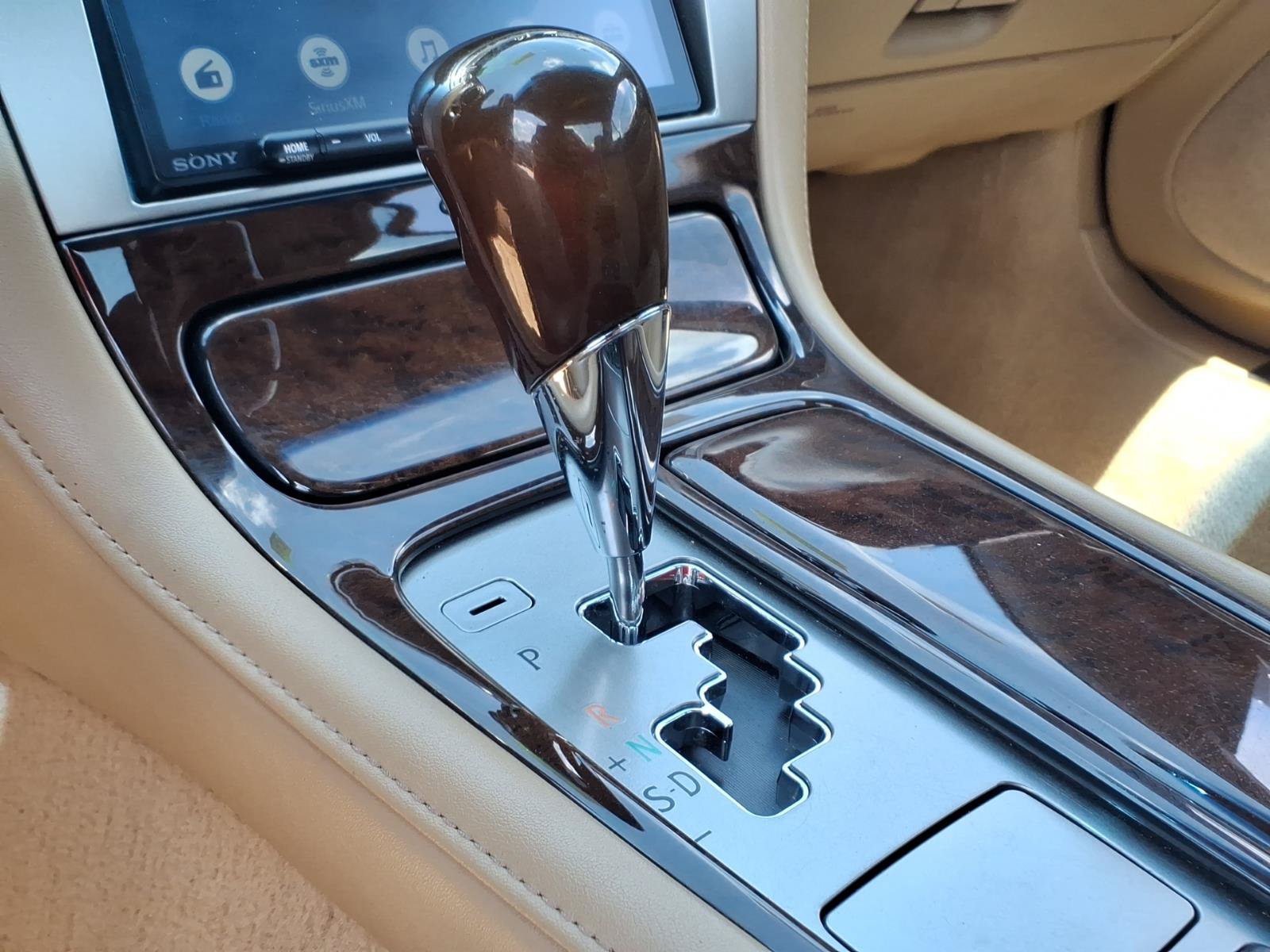 Used 2009 Lexus SC 430 Convertible RWD image 15