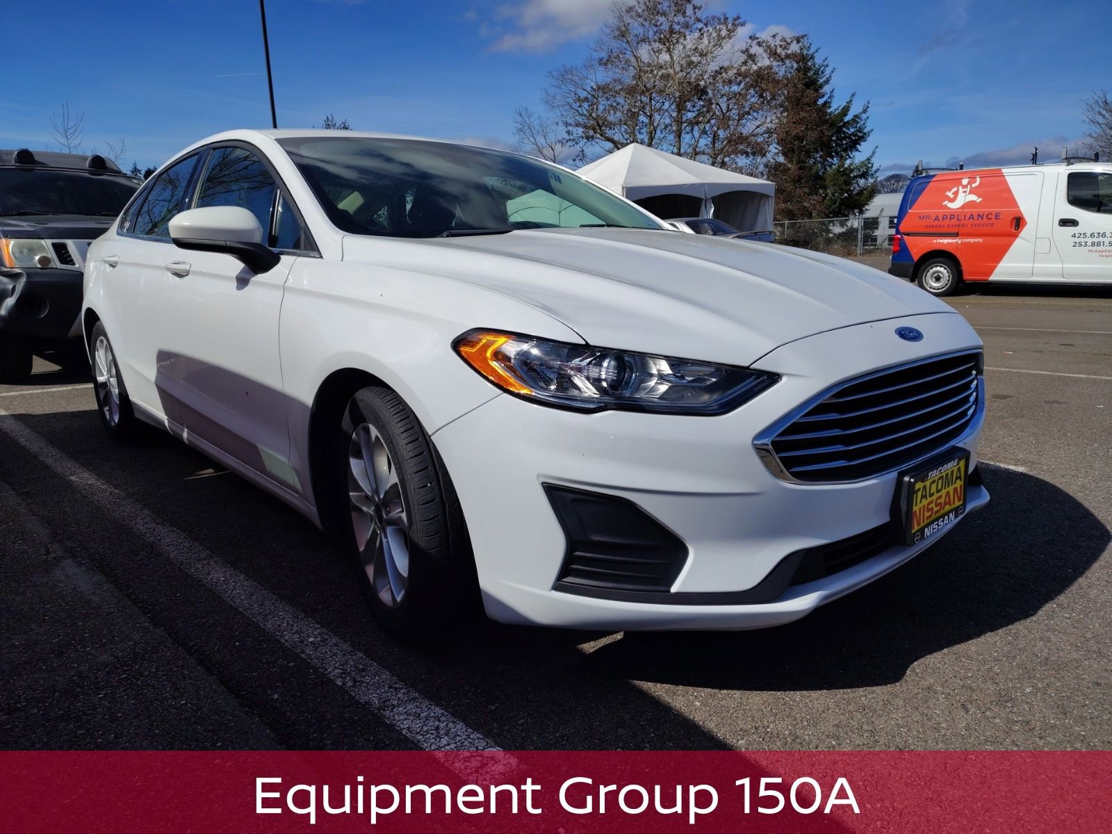 Used 2019 Ford Fusion SE image 3
