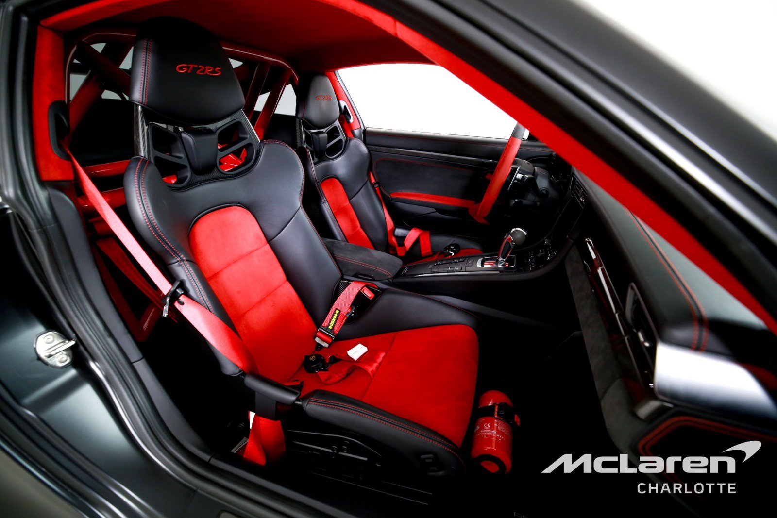 Used 2018 Porsche 911 GT2 RS RWD image 19