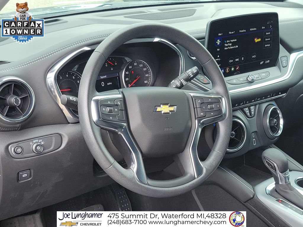 Used 2024 Chevrolet Blazer LT FWD image 11