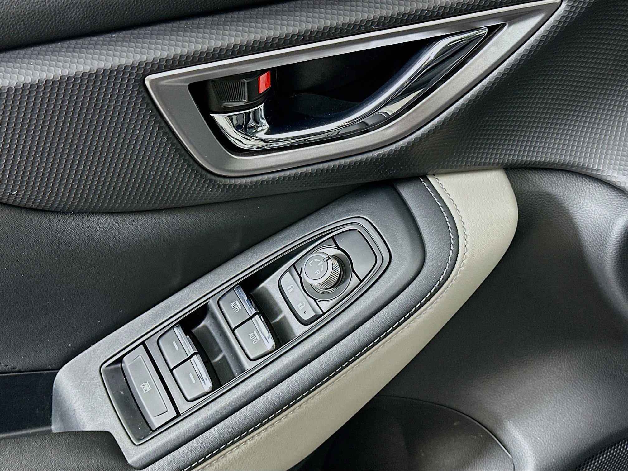 Used 2024 Subaru Forester Limited image 15