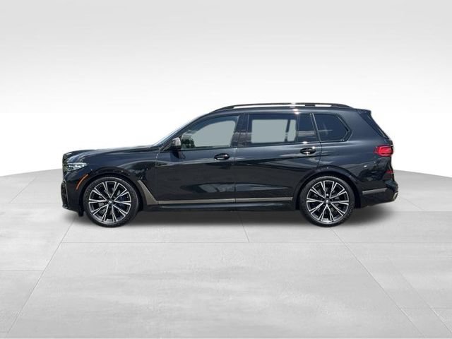 Used 2022 BMW X7 M50i w/ Cold Weather Package AWD/4WD image 2