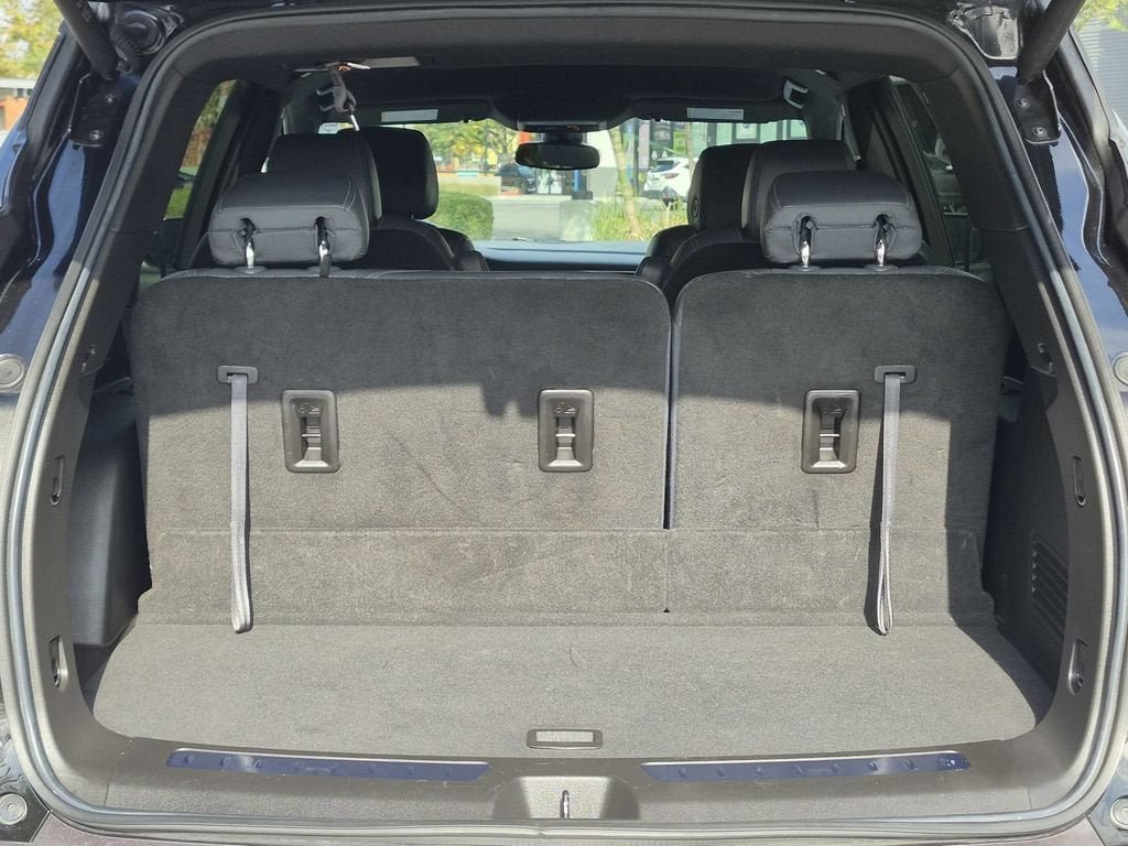Used 2024 Buick Enclave Essence FWD image 28