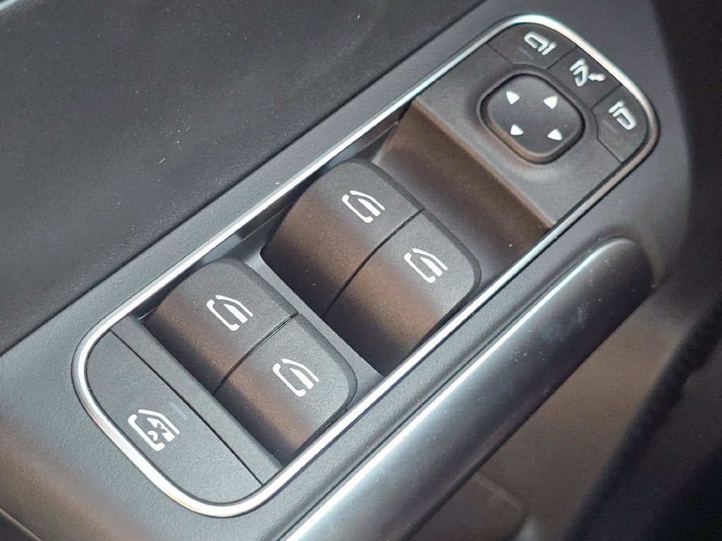 New 2026 Mercedes-Benz GLA 250 4MATIC image 26