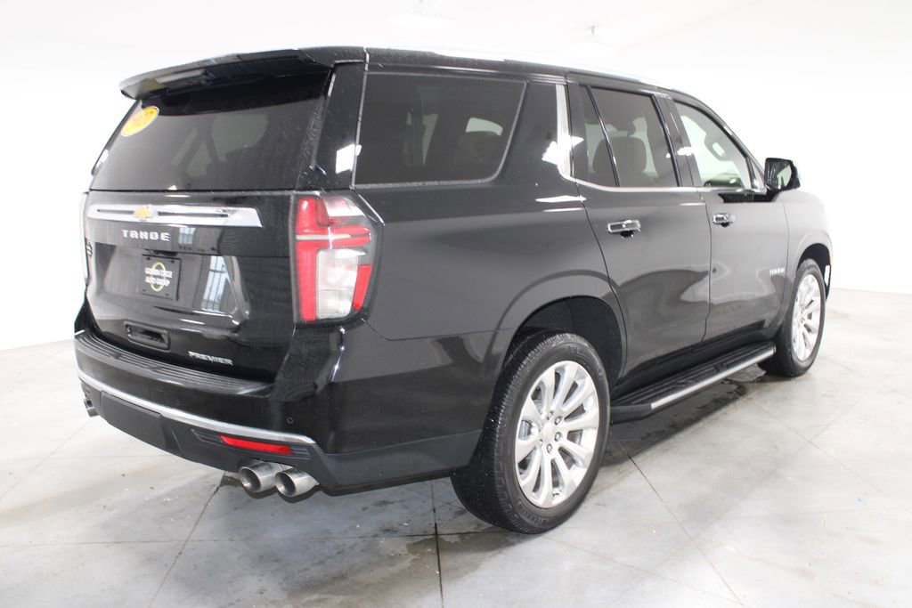Used 2021 Chevrolet Tahoe Premier w/ Premium Package AWD/4WD image 9
