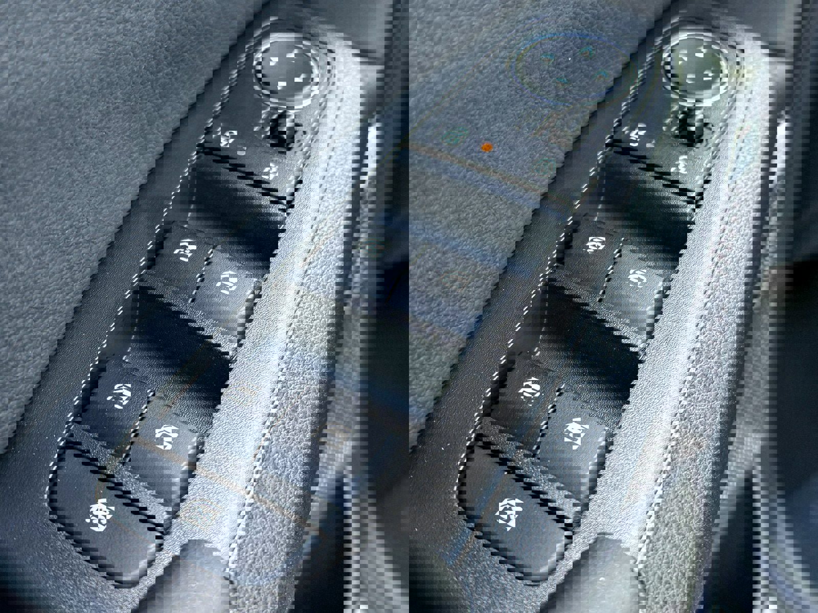 New 2026 Kia Seltos SX w/ SX Sunroof Package image 14