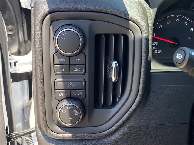 New 2026 Chevrolet Silverado 1500 Custom image 19