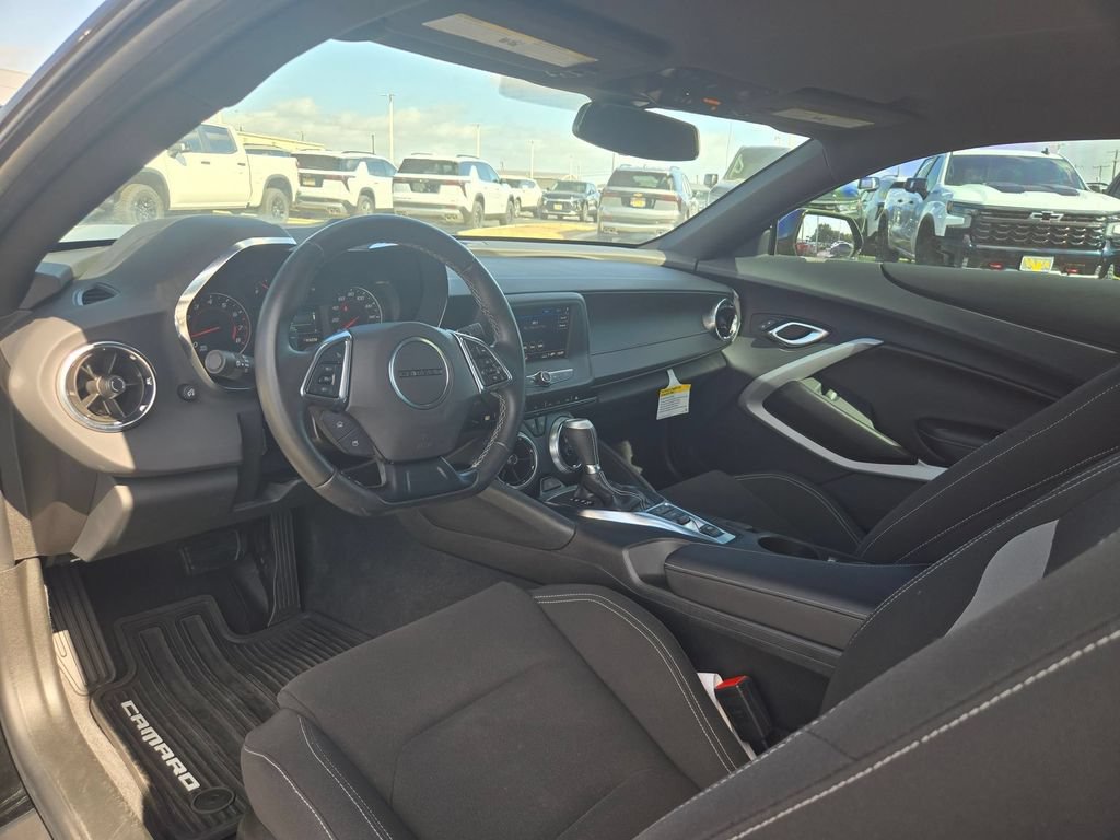 Certified 2024 Chevrolet Camaro LT RWD image 6