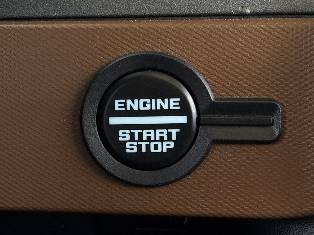 Used 2024 Ford Bronco Outer Banks AWD/4WD image 21