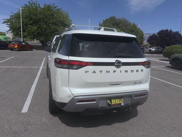 Certified 2022 Nissan Pathfinder SL w/ SL Premium Package AWD/4WD image 15