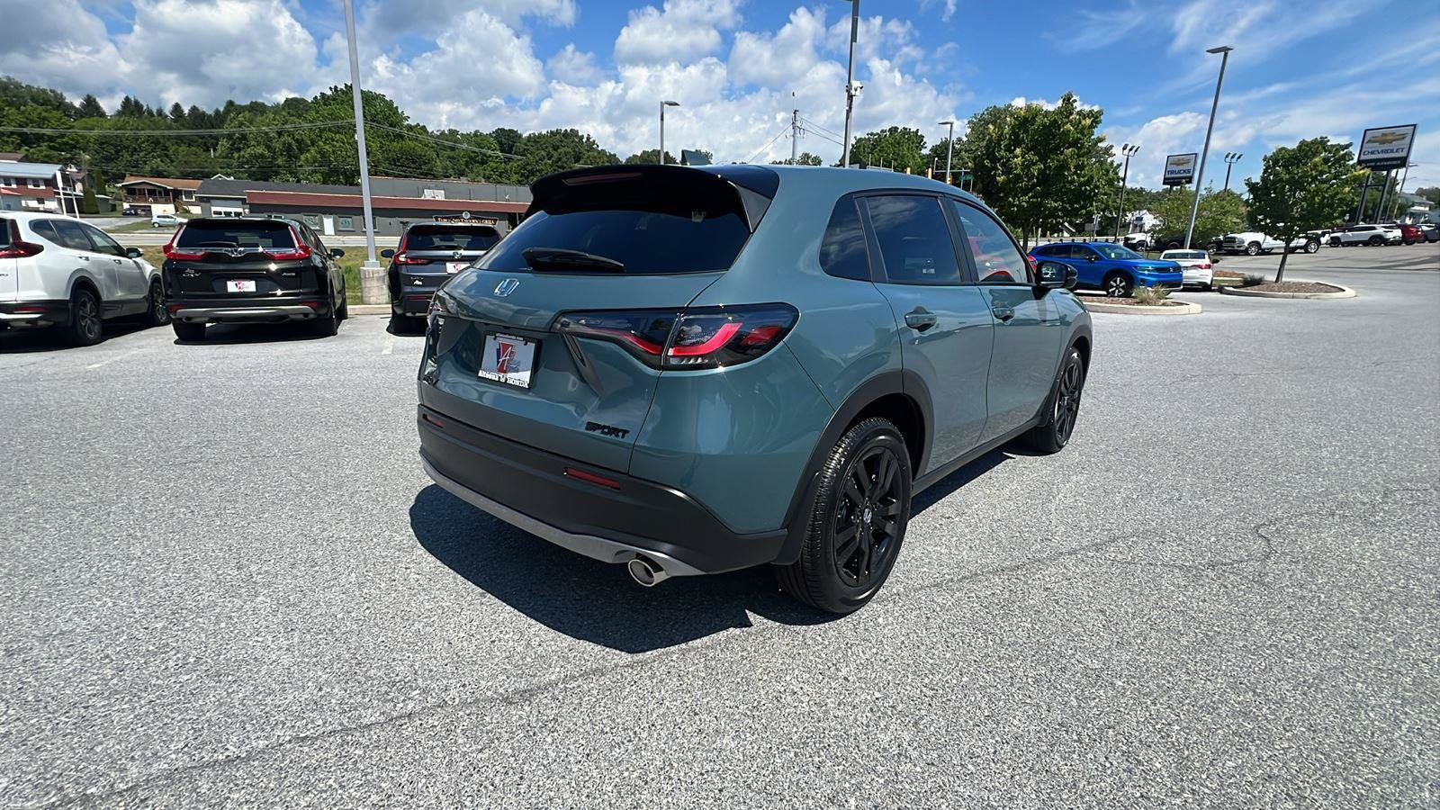 New 2027 Honda HR-V Sport image 4