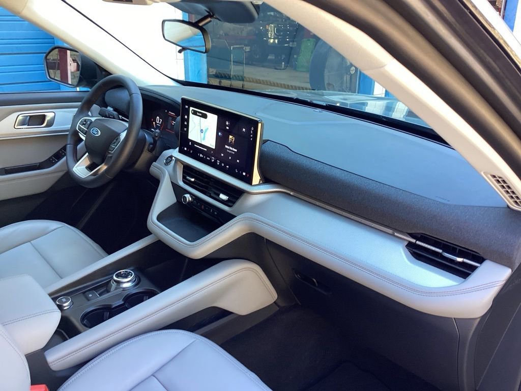 New 2026 Ford Explorer Active w/ Active Comfort Package image 33