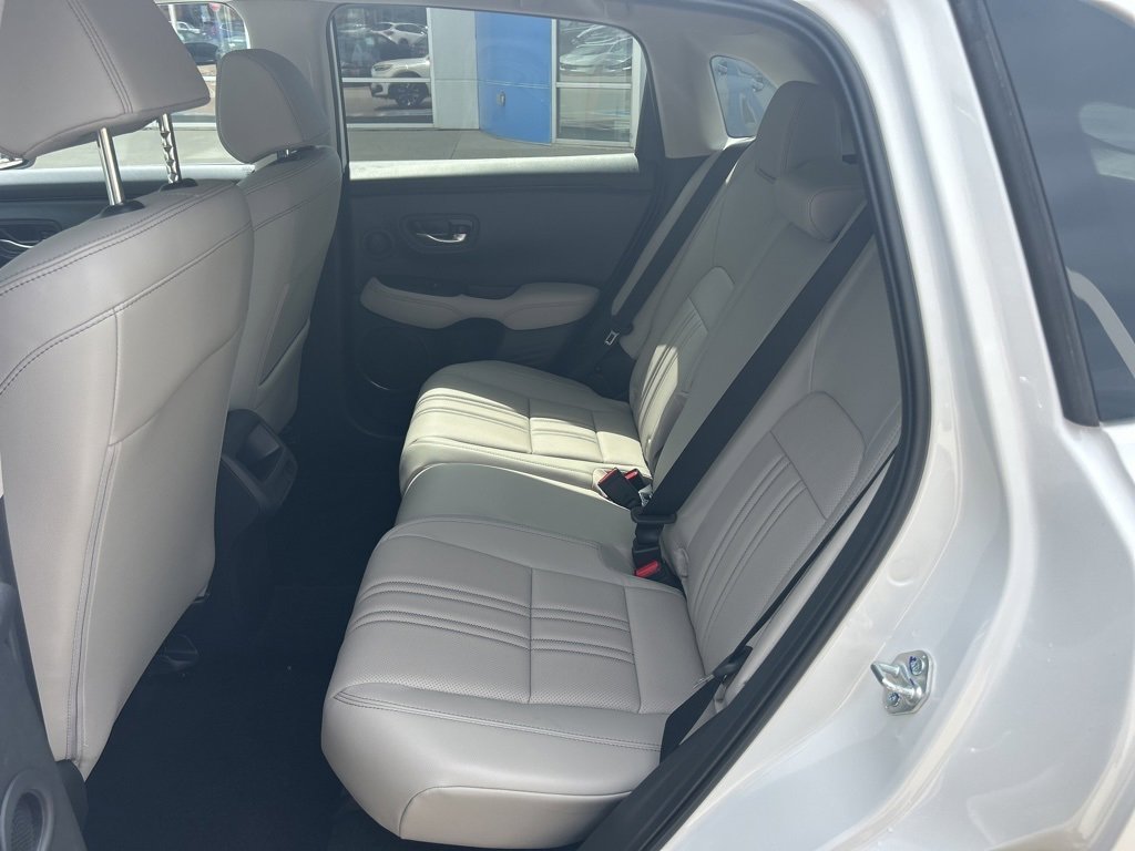 New 2026 Honda HR-V EX-L image 13