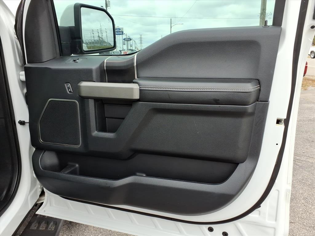 Used 2019 Ford F150 Raptor w/ Equipment Group 802A Luxury image 11