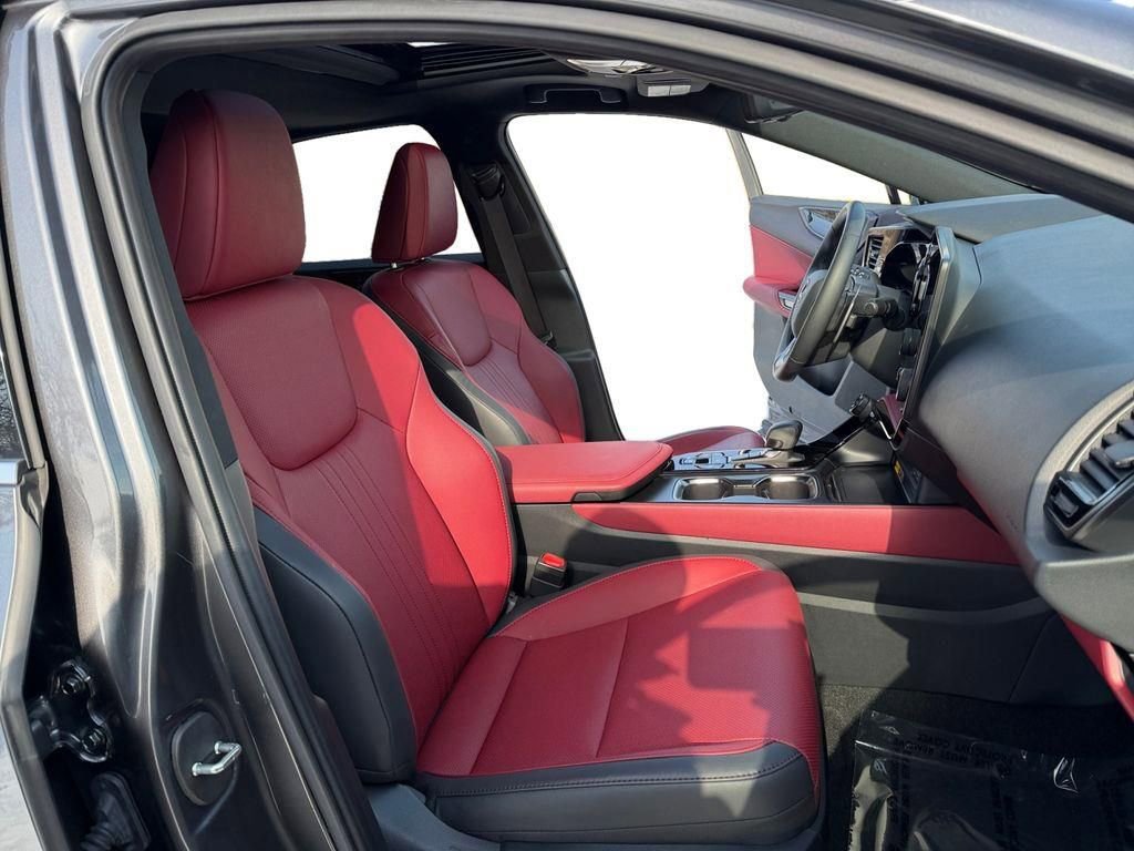 Used 2024 Lexus NX 350h 350h Premium image 15