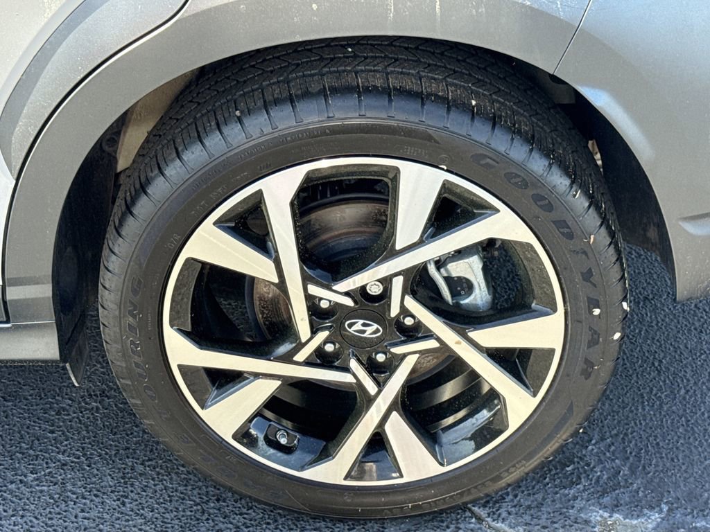 Used 2023 Hyundai Kona Limited w/ Cargo Package image 19