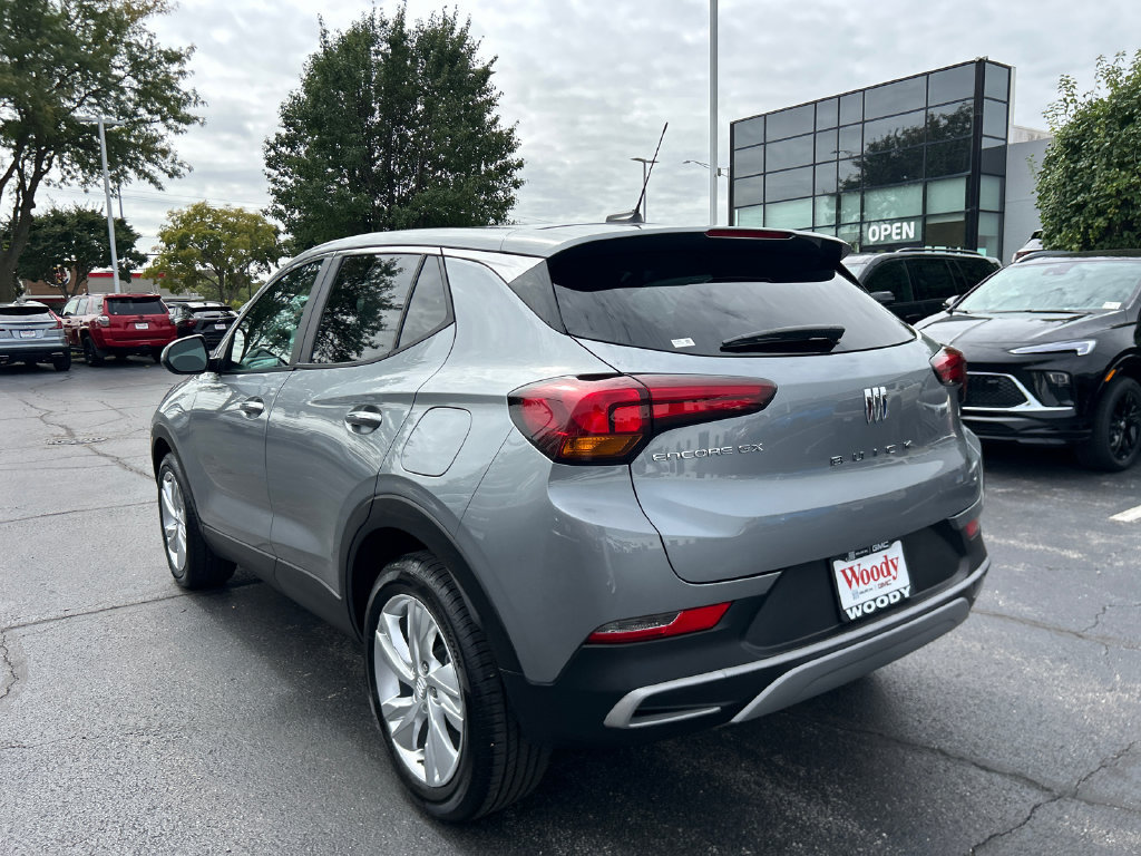 Certified 2024 Buick Encore GX Preferred FWD image 10