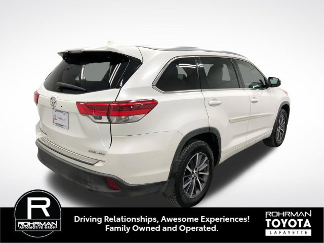 Used 2017 Toyota Highlander XLE w/ Protection Package #3 AWD/4WD image 7