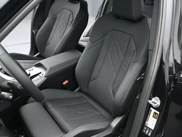 Used 2026 BMW X3 xDrive30 w/ Convenience Package image 12