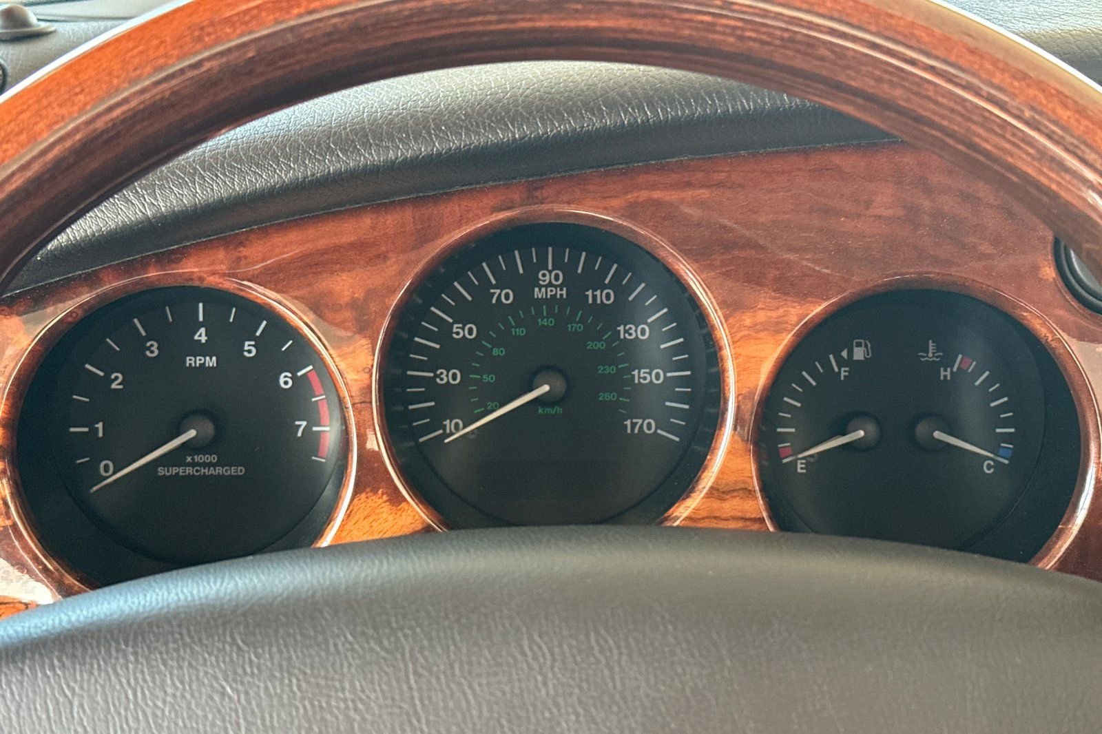 Used 2002 Jaguar XK8 Convertible RWD image 24