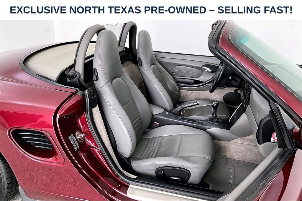 Used 2000 Porsche Boxster RWD image 11