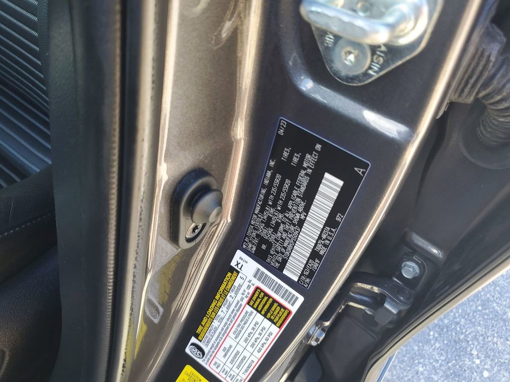 Certified 2023 Toyota Highlander L image 50