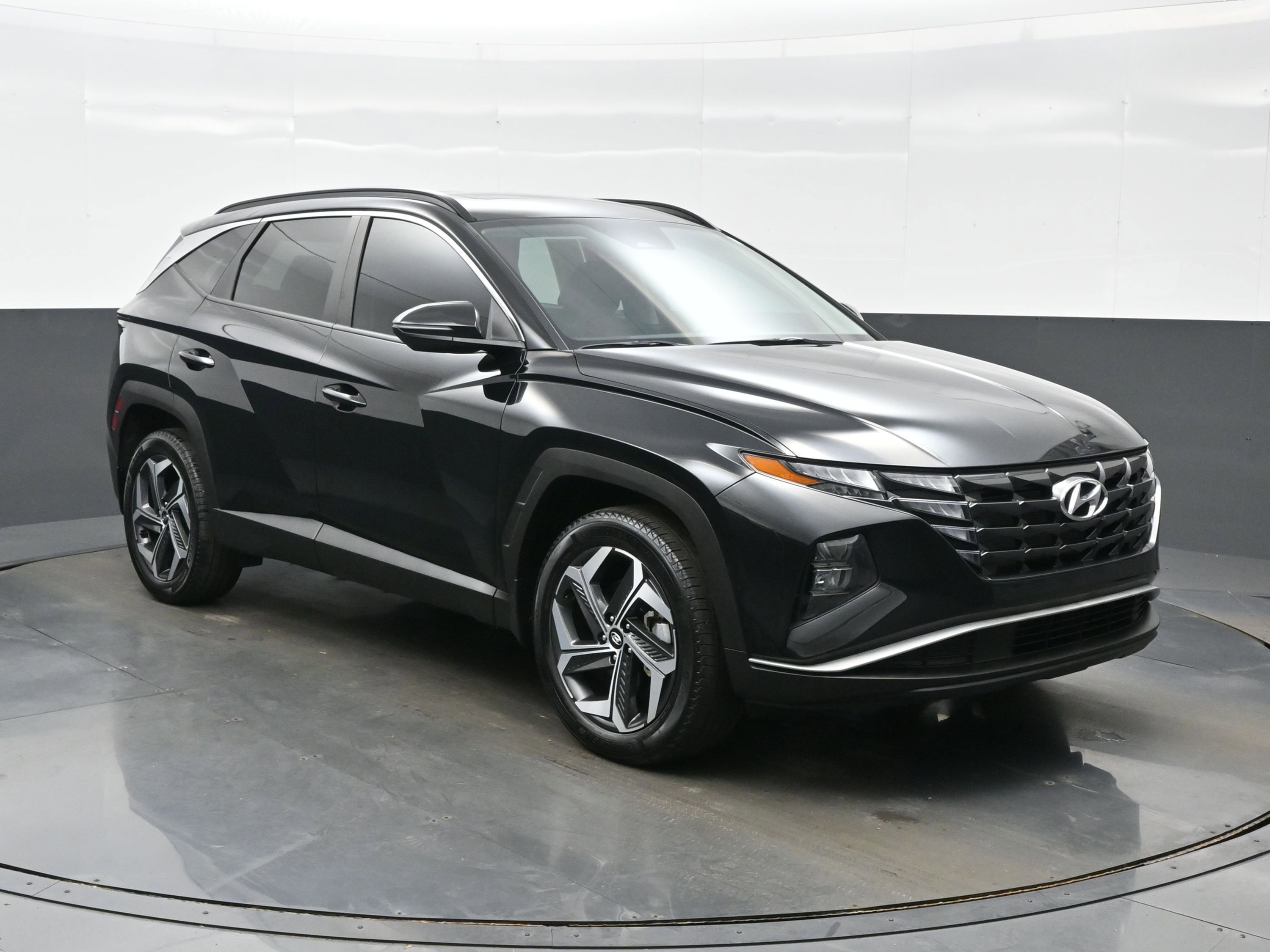 Used 2023 Hyundai Tucson SEL w/ Convenience Package AWD/4WD image 8