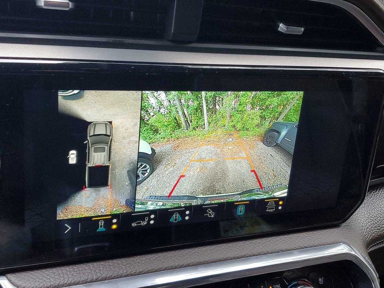 Used 2023 GMC Sierra 1500 Denali w/ Technology Package AWD/4WD image 22
