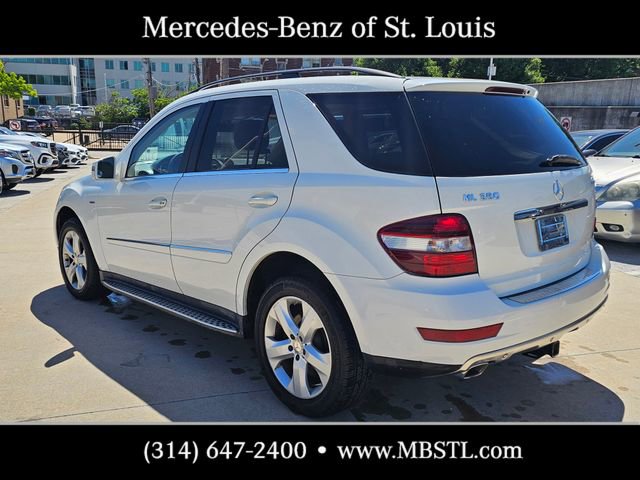 Used 2011 Mercedes-Benz ML 350 BlueTEC 4MATIC image 3