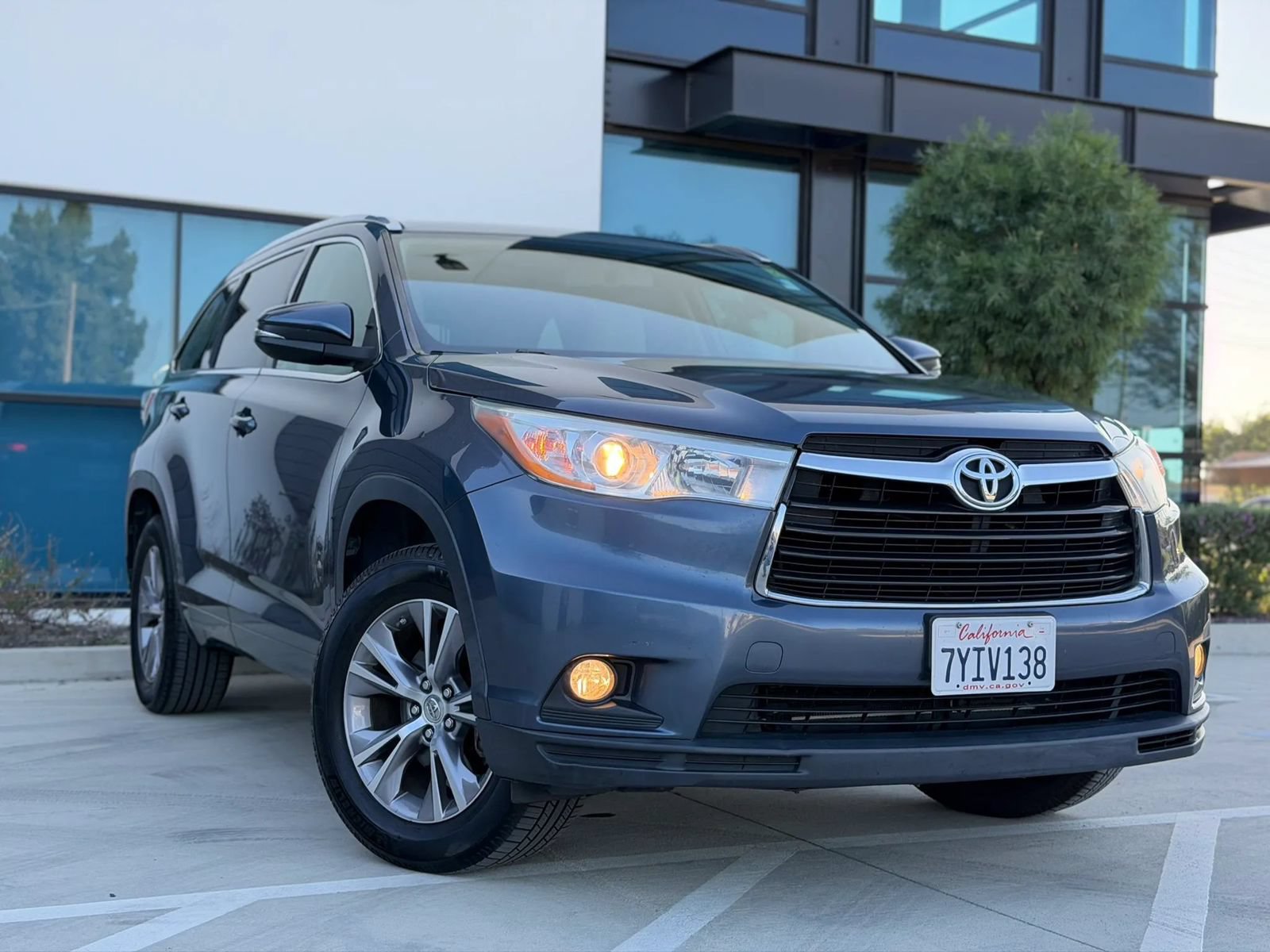 Used 2014 Toyota Highlander XLE