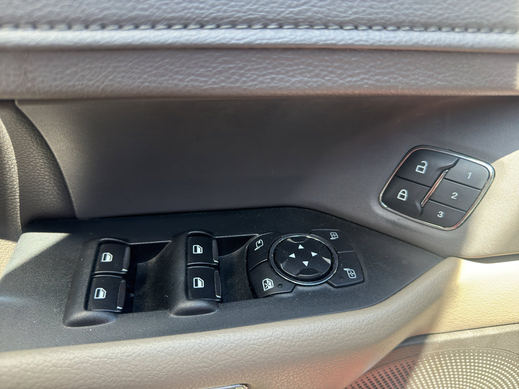 Used 2019 Ford Expedition XLT w/ Equipment Group 202A image 26
