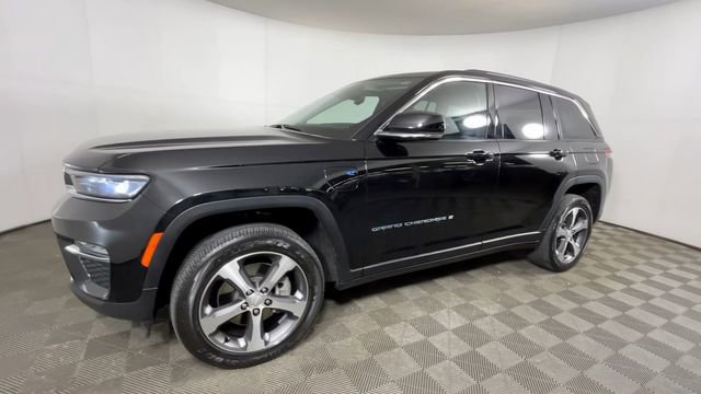 Used 2023 Jeep Grand Cherokee 4WD 4xe image 9