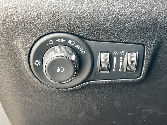 Used 2022 Jeep Compass Latitude image 19