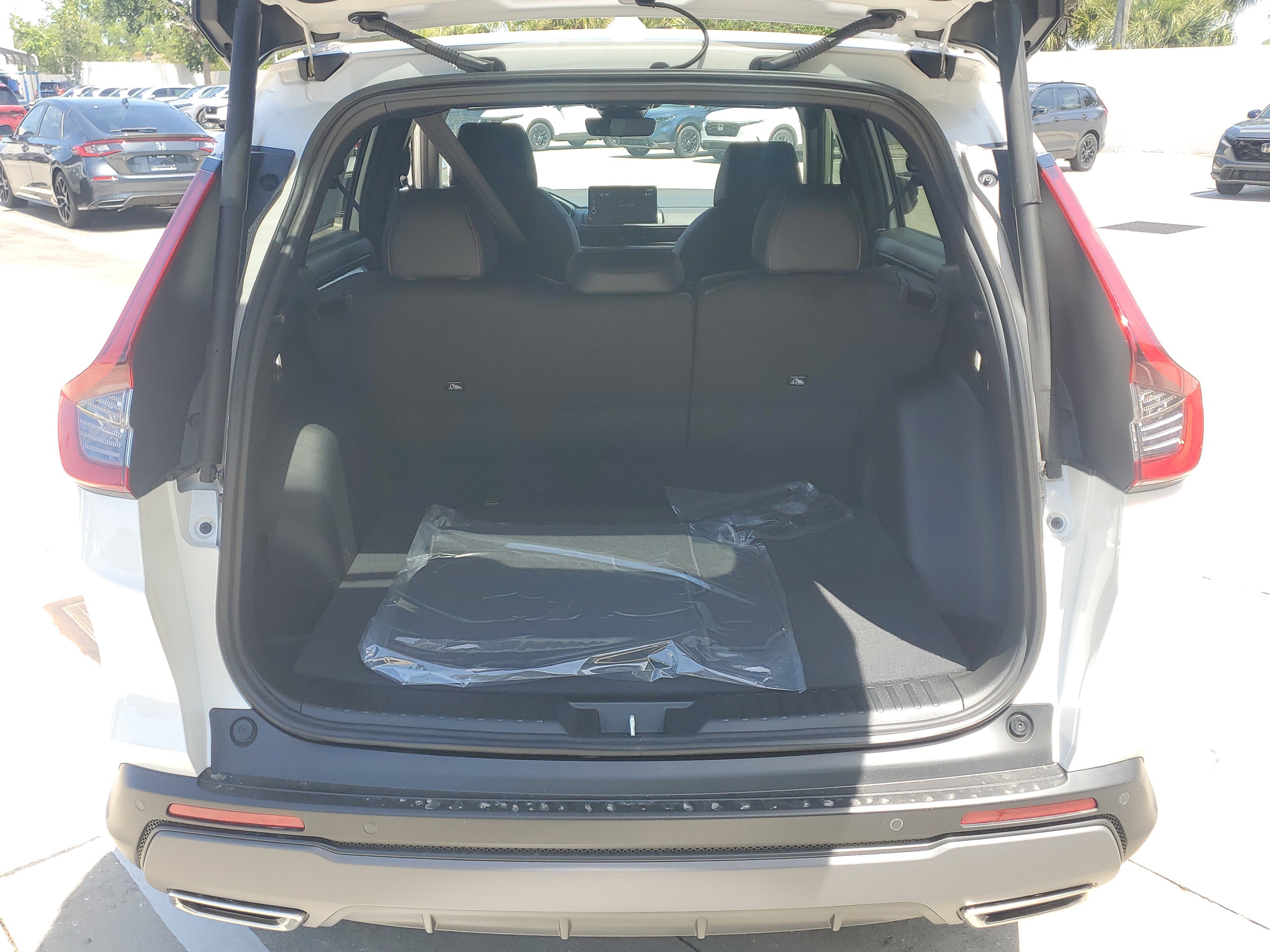New 2026 Honda CR-V Sport-L image 9