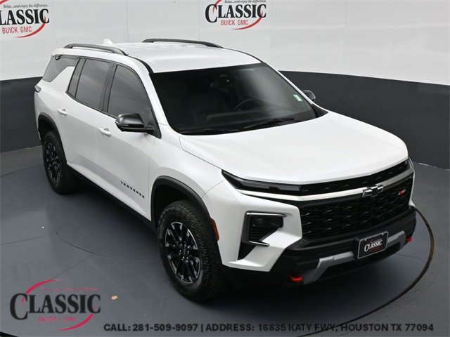 Used 2024 Chevrolet Traverse Z71