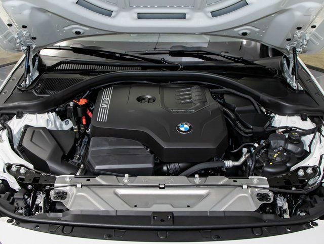 Used 2026 BMW 230i xDrive 230i xDrive w/ Convenience Package image 5