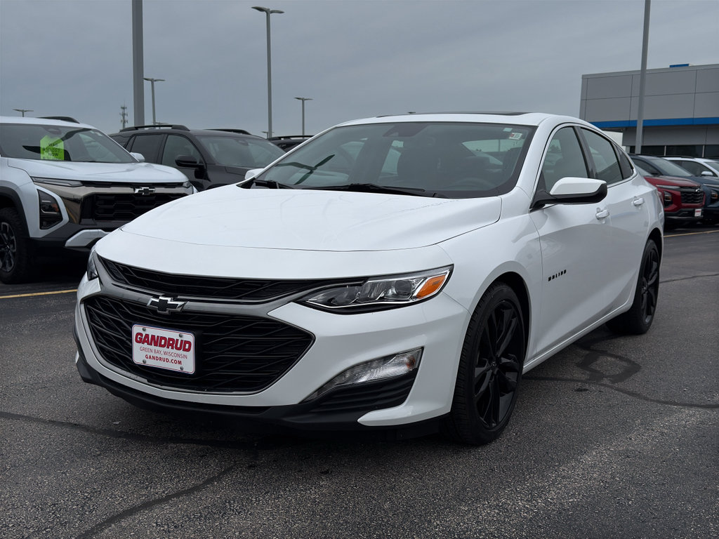 Used 2023 Chevrolet Malibu LT w/ Sport Edition FWD image 2