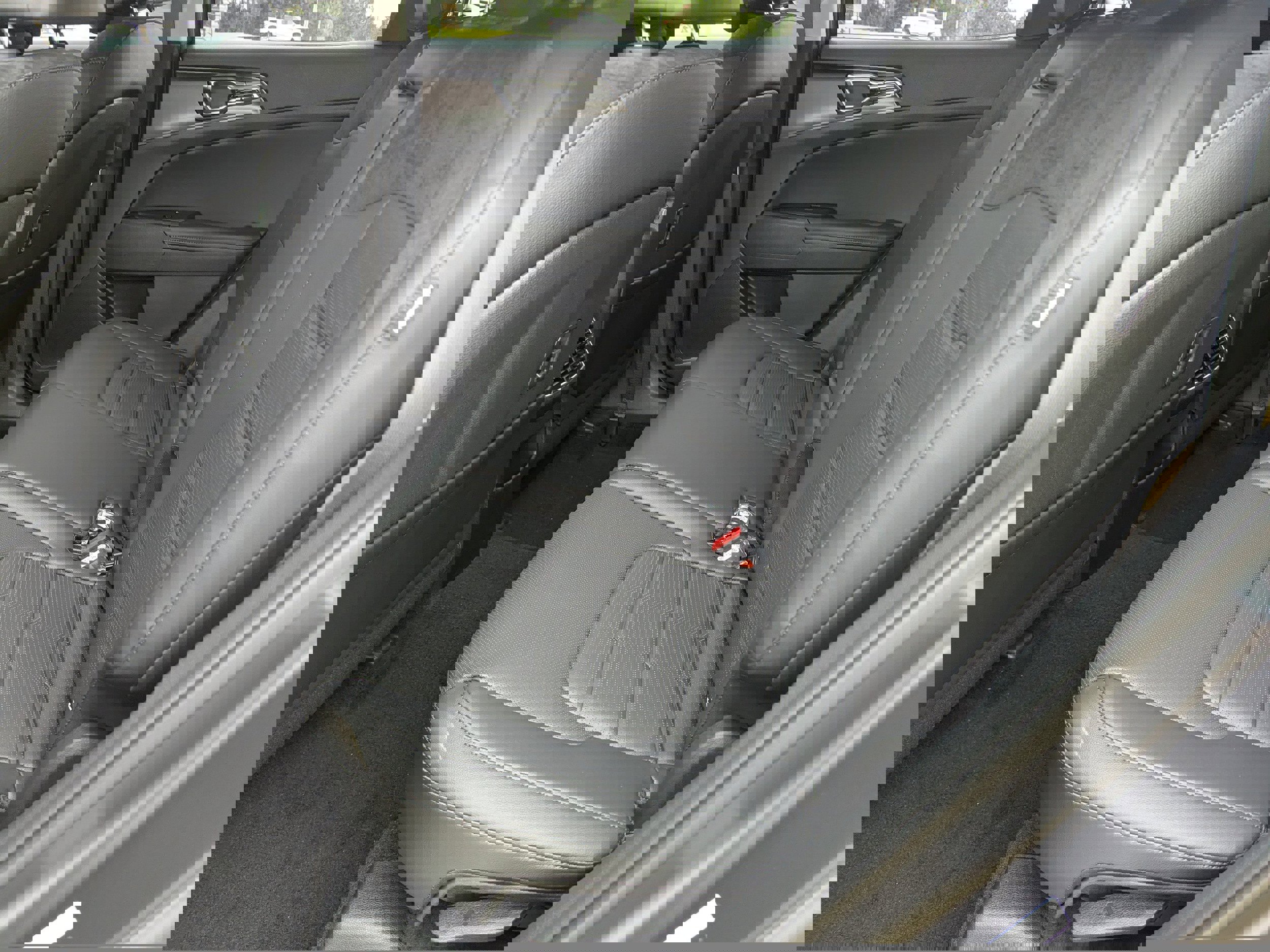 New 2026 Kia Sportage SX image 5