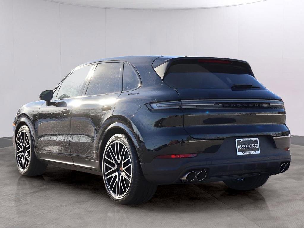 New 2026 Porsche Cayenne S AWD/4WD image 3