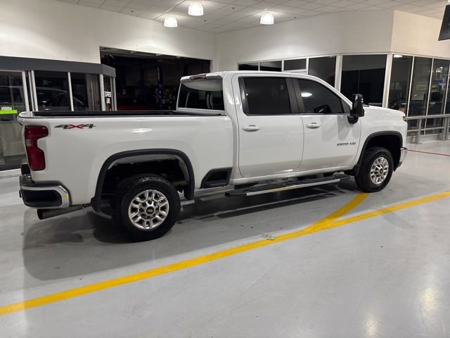 Used 2024 Chevrolet Silverado 2500 LT image 10