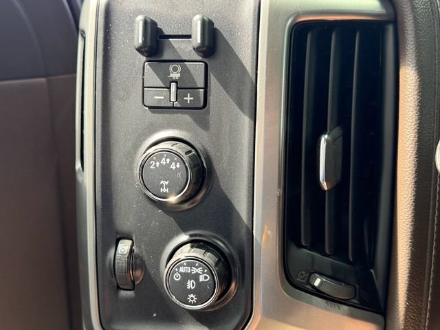Used 2017 Chevrolet Silverado 2500 LTZ w/ Duramax Plus Package AWD/4WD image 25