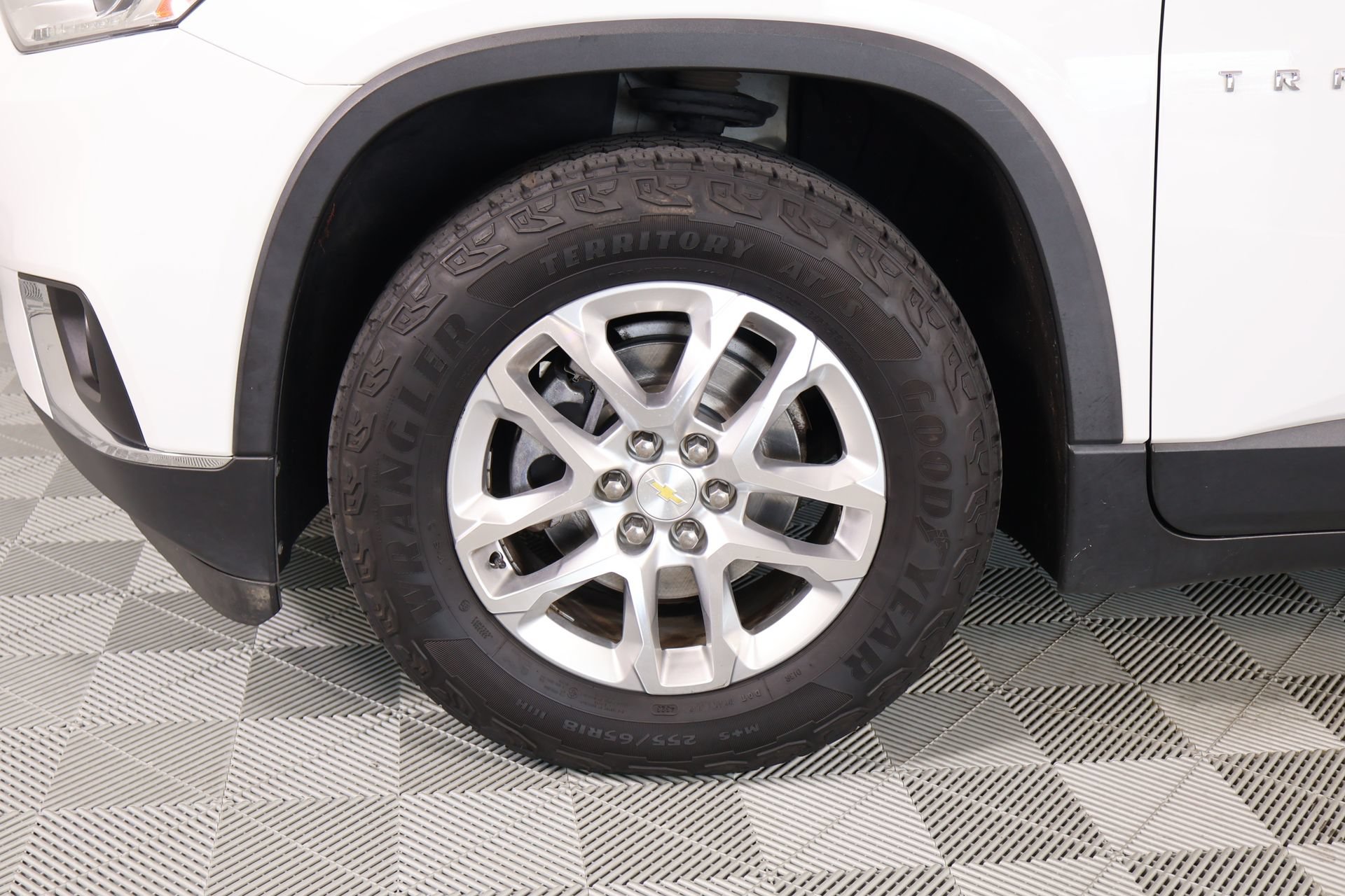 Used 2018 Chevrolet Traverse LT AWD/4WD image 18